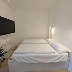 Luxury - Zen Urban Retreat Mediolan